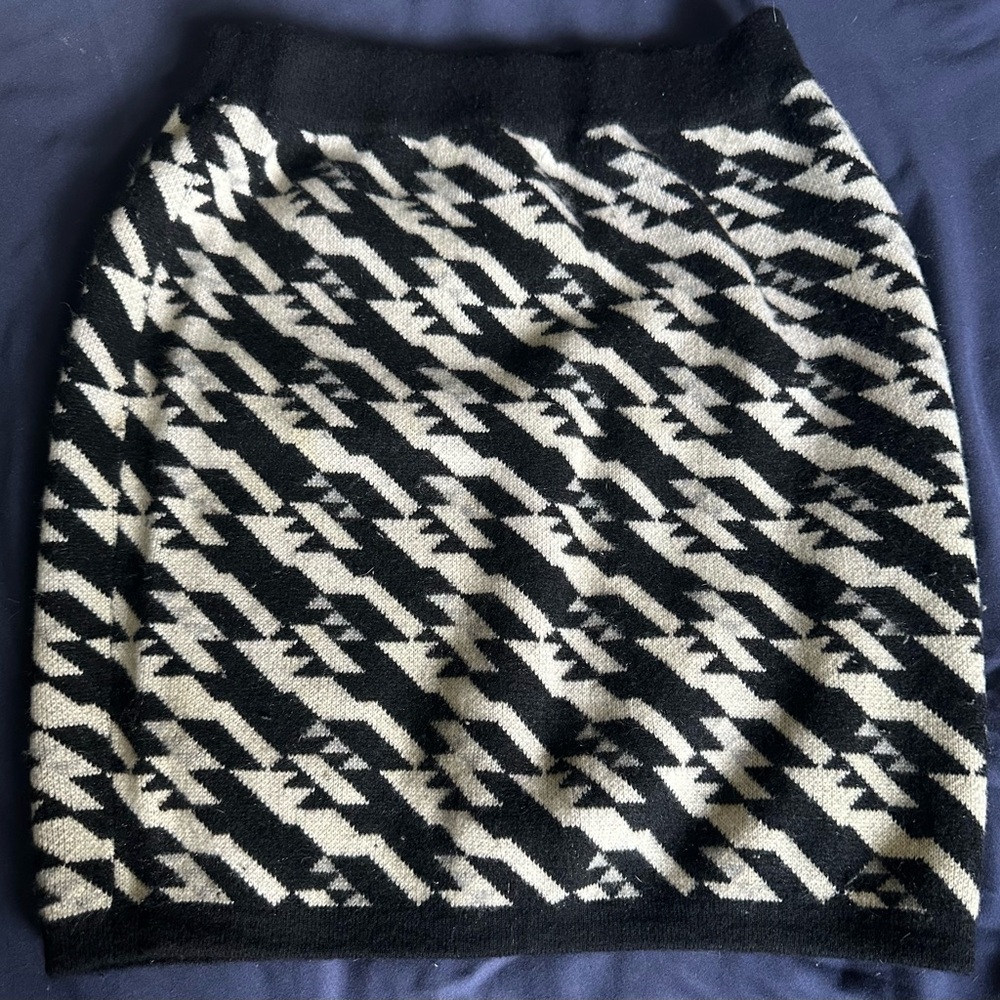 Aqua Black and Cream Geometric Pencil Skirt